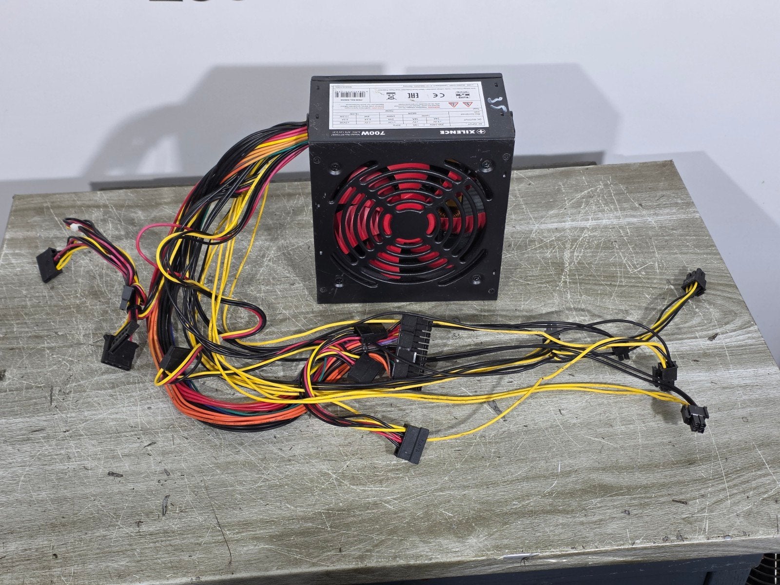 Xilence 700w max voeding psu power supply xp700r7, Gebruikt, ., Ophalen of Verzenden, .