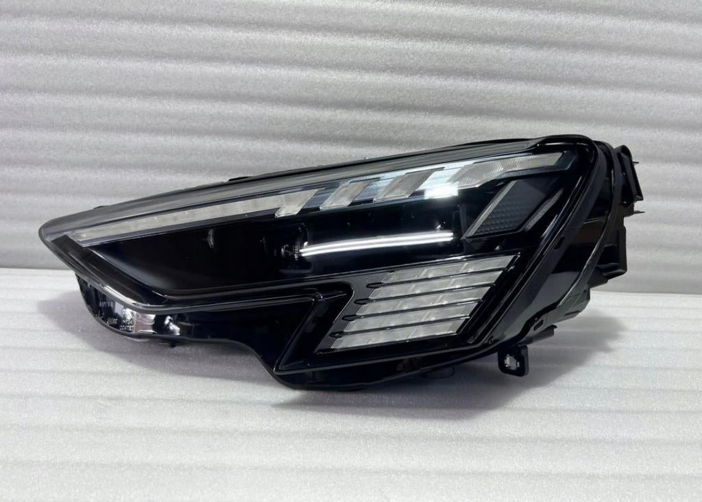Audi RS3 8Y matrix koplamp links met module, Ophalen of Verzenden, Audi
