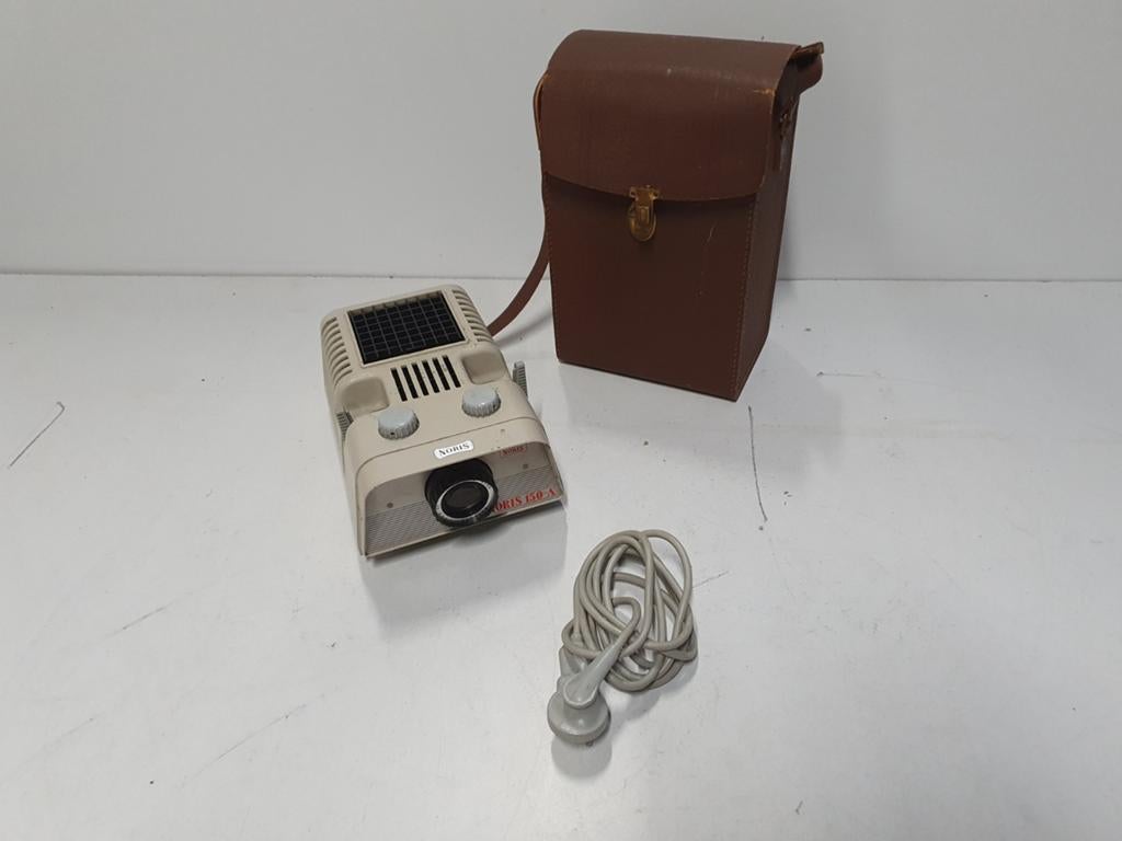 Noris 150 a diaprojector, Audio, Tv en Foto, Diaprojectors, Ophalen of Verzenden, Zo goed als nieuw