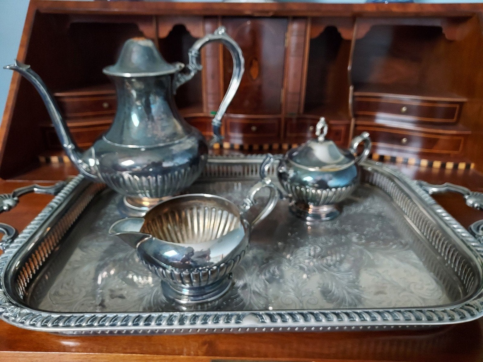 Vintage Oneida USA Silver Plated koffie/thee set met tray, Antiek en Kunst, Antiek | Goud en Zilver, Ophalen, Zilver