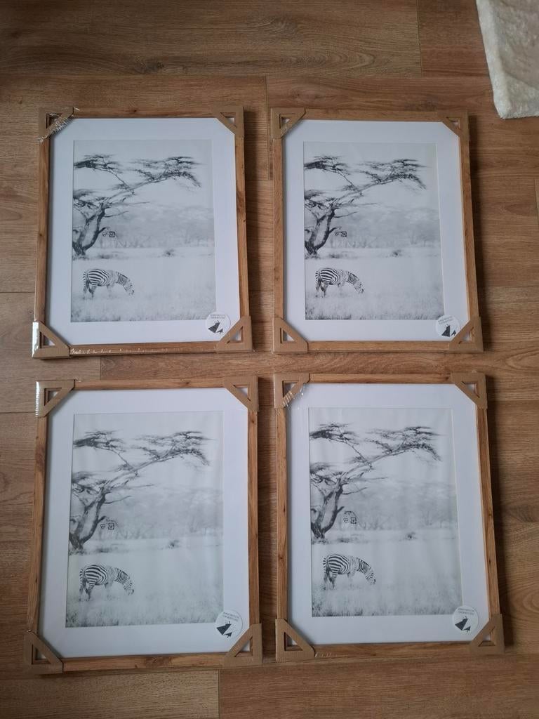4x Nieuwe fotolijsten 30x40 cm eiken kleur, Ophalen, Minder dan 50 cm, Nieuw, Minder dan 50 cm