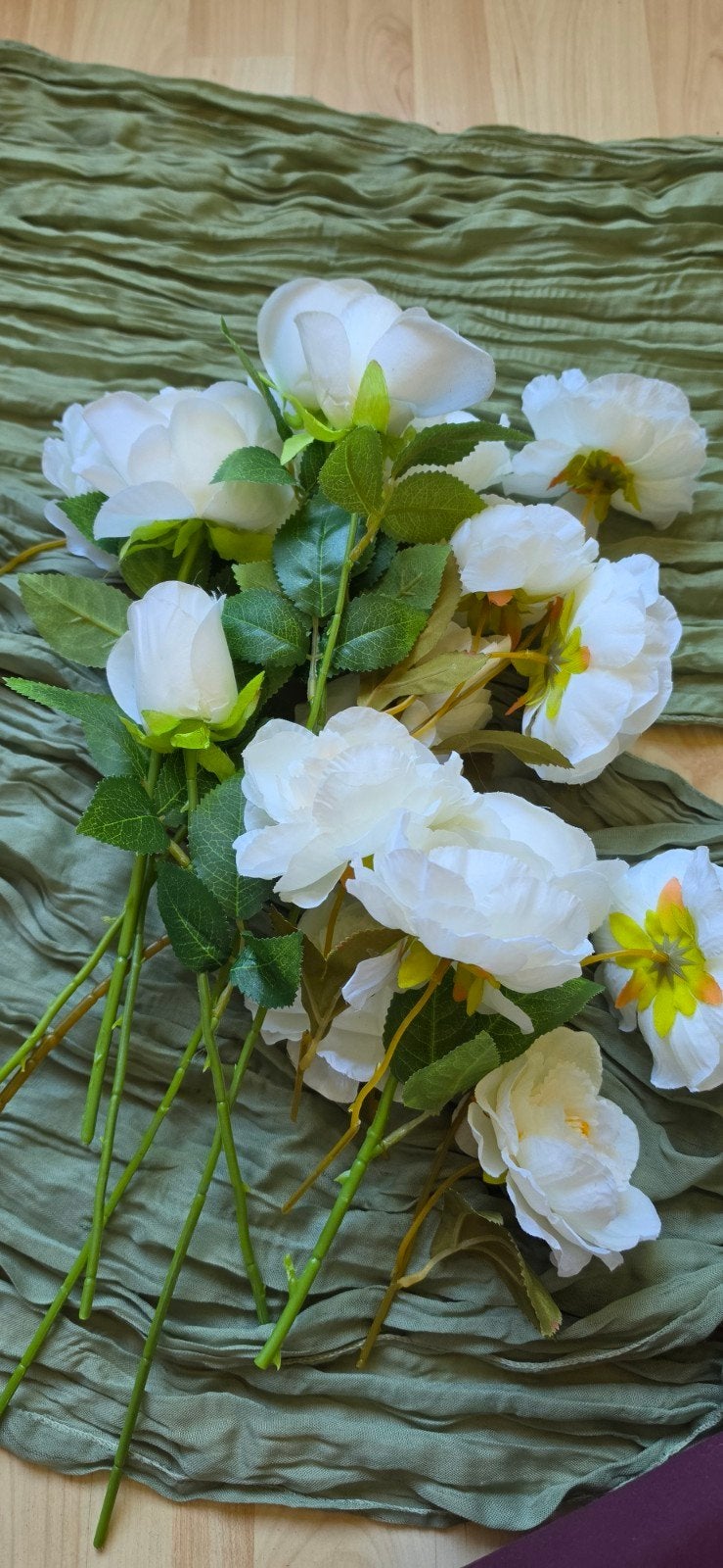 Witte kunstbloemen, diverse soorten, Huis en Inrichting, Woonaccessoires | Kunstplanten en Kunstbloemen, Ophalen, Binnen, Kunstbloem