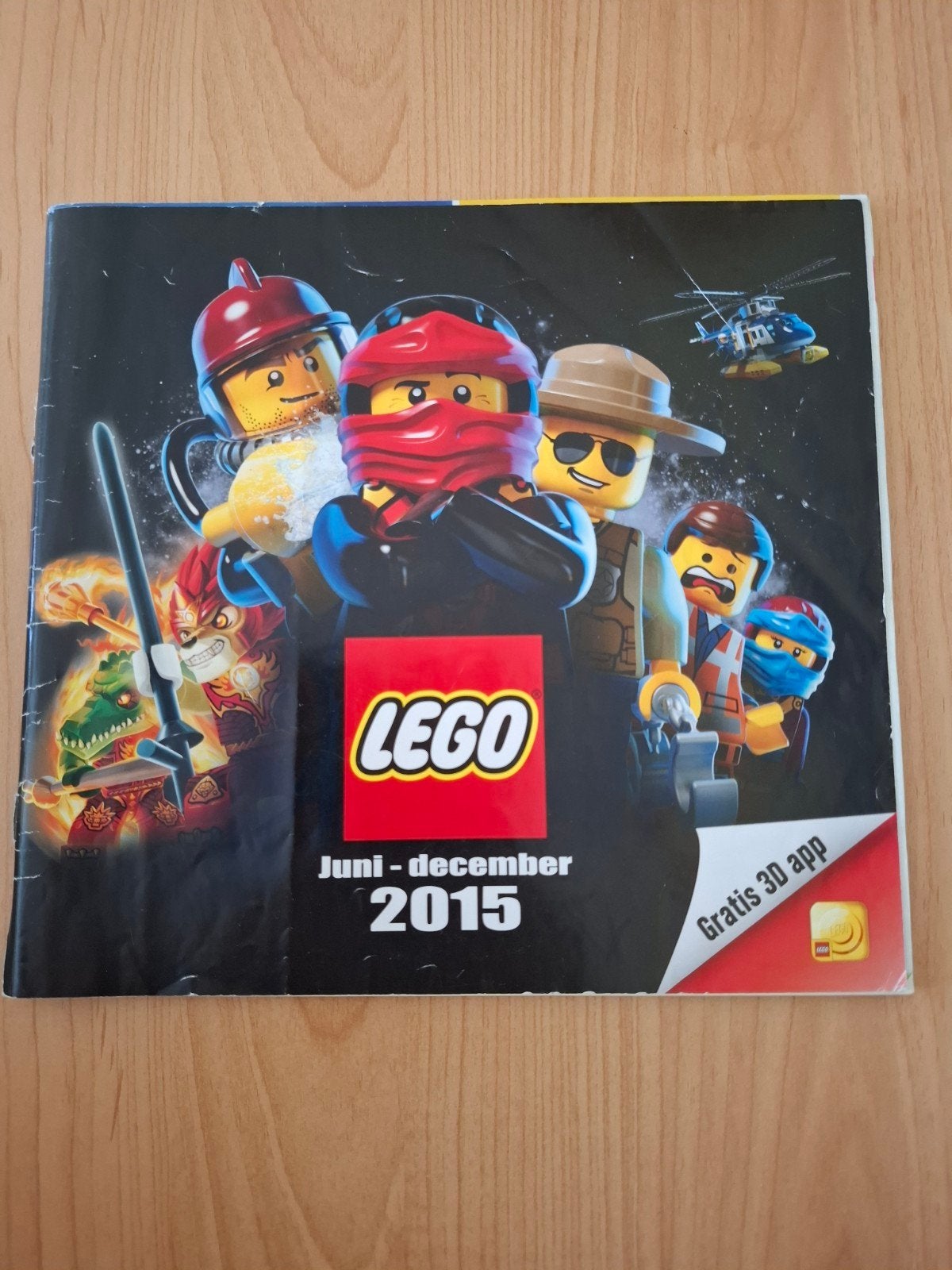 LEGO Catalogus Juni-December 2015 - Disney, Technic, Ninjago, Gelezen, Ophalen of Verzenden, Catalogus, Lego