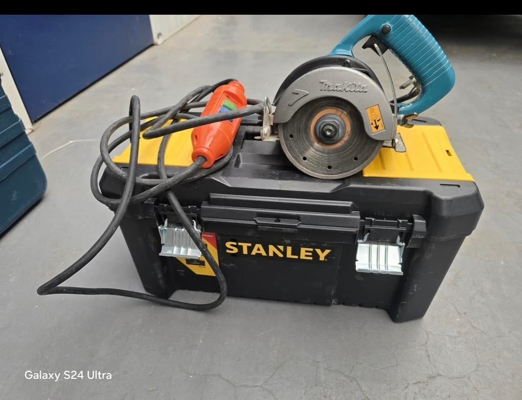 Makita 4101RH diamantsnijder, Gebruikt, Overige typen, 600 tot 1200 watt, Ophalen of Verzenden