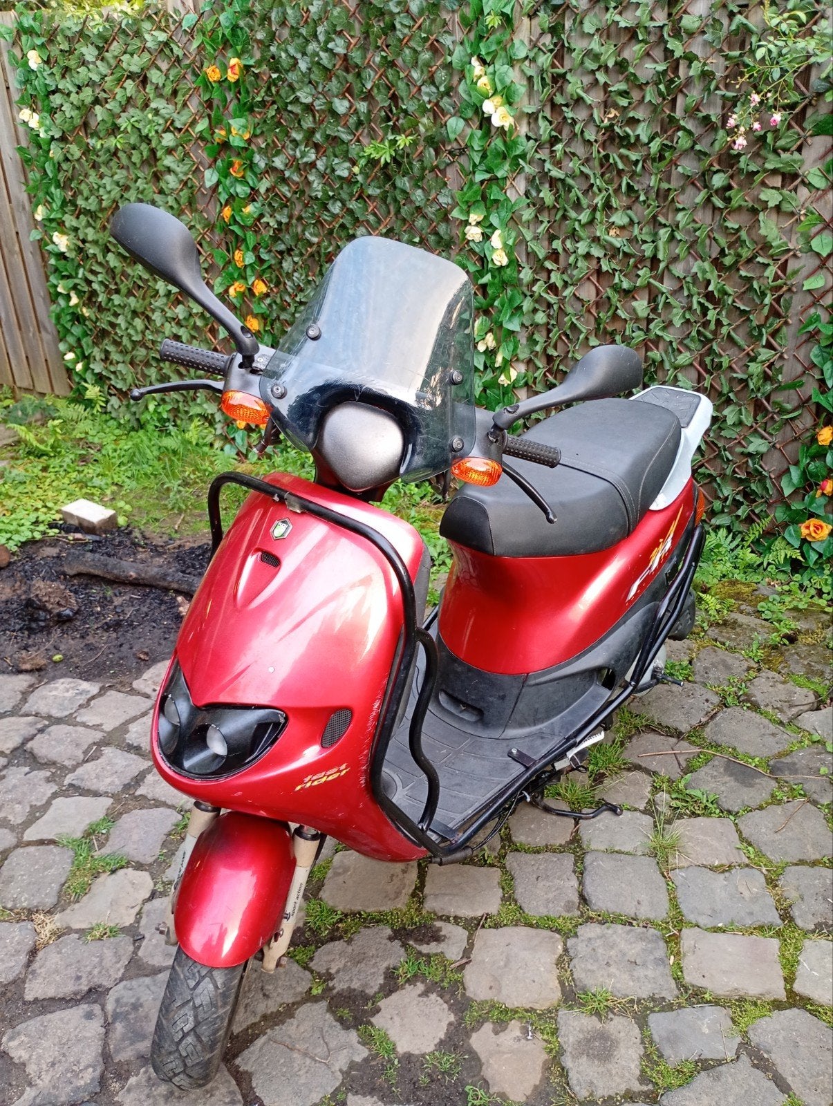 Puch zip fastrider snor 50cc, Fietsen en Brommers, Scooters | Piaggio, Ophalen, Gebruikt, Tweetakt, Zip