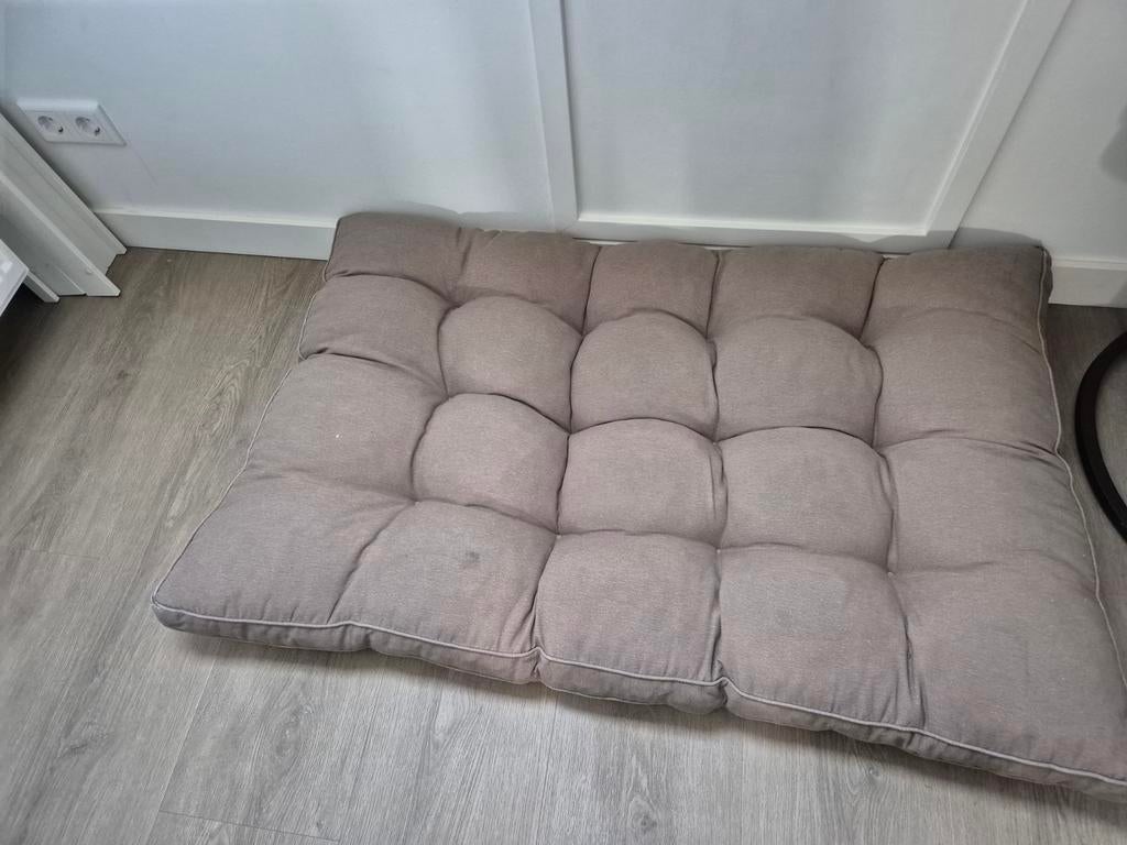 Palletkussen beige taupe wel een plekje, Ophalen