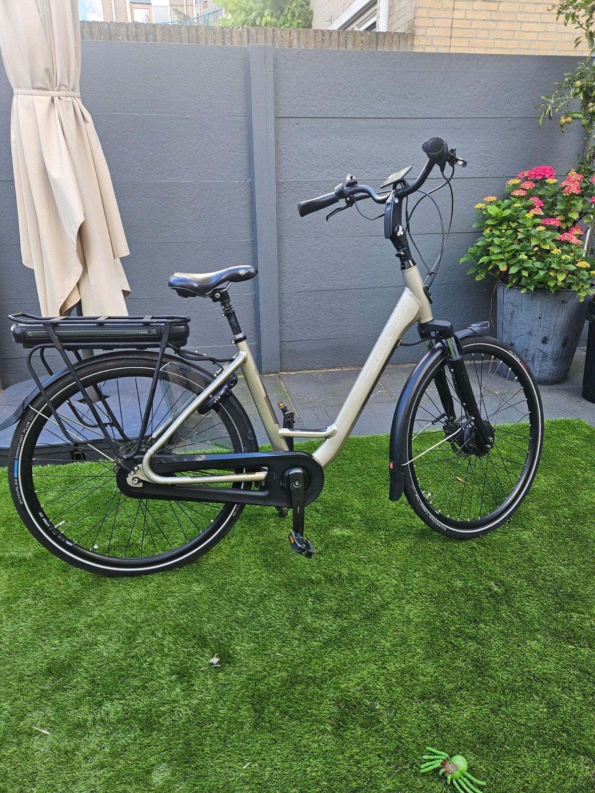 Stella livorno fdst superior  elektrische fiets E-bike, Fietsen en Brommers, Elektrische fietsen, Ophalen of Verzenden, Zo goed als nieuw