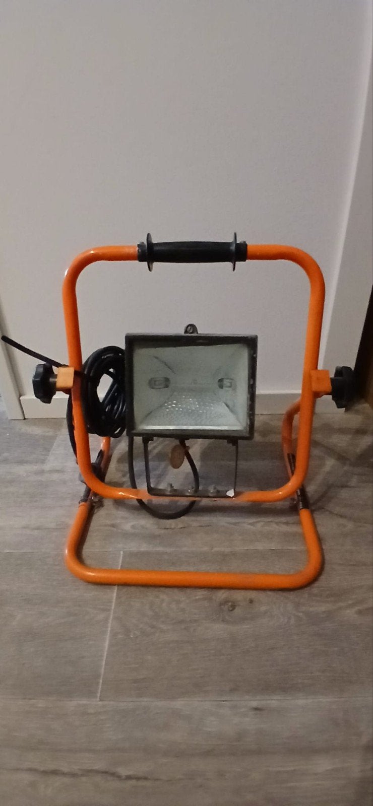 Halogeen bouwlamp met statief - Gebruikt, Doe-het-zelf en Verbouw, Bouwverlichting, Gebruikt, Met statief, Ophalen of Verzenden