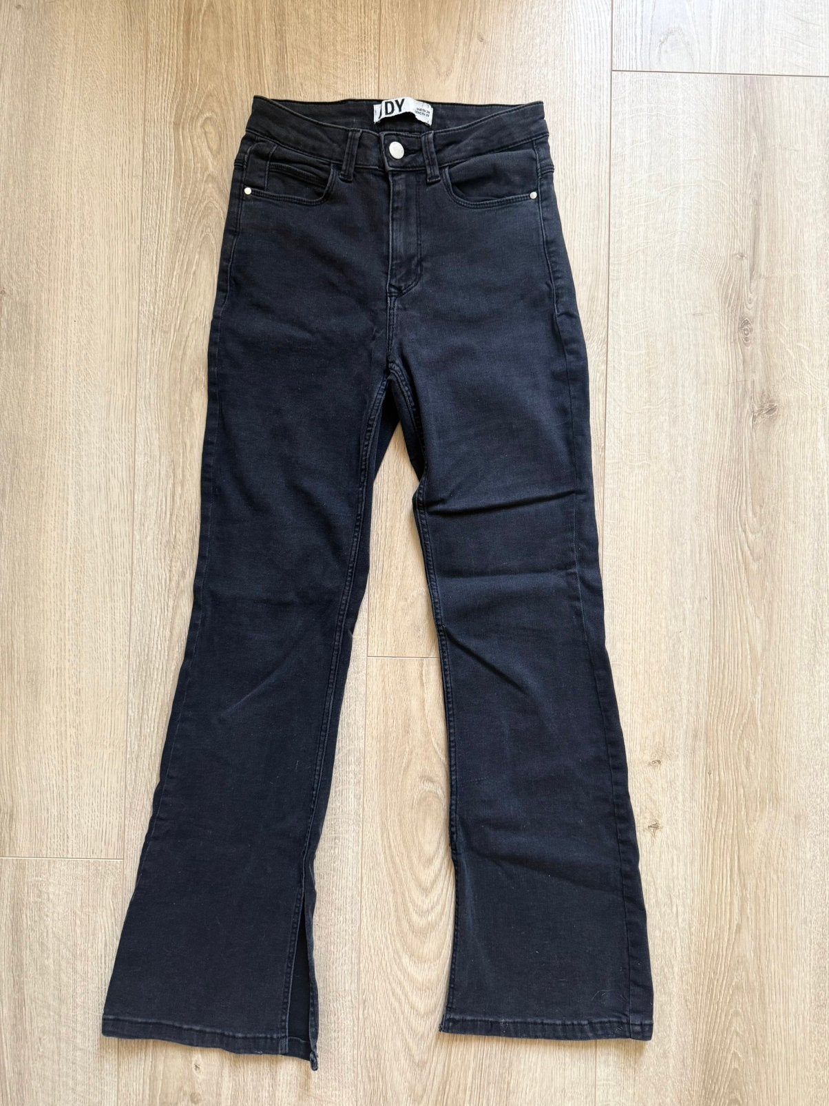 Zwarte splitbroek - JDY, Ophalen of Verzenden, Zo goed als nieuw, Zwart, W27 (confectie 34) of kleiner