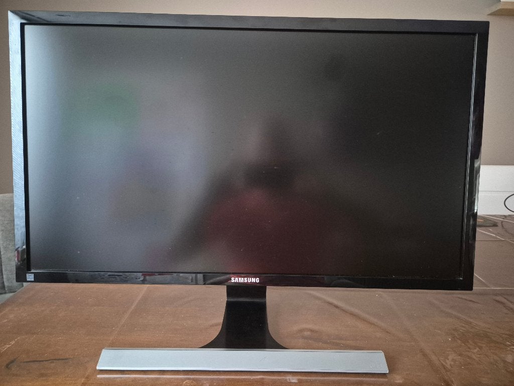 Samsung monitor U28E590D, Gaming, Gebruikt, Hoofdtelefoonaansluiting, Ultra HD (4K)