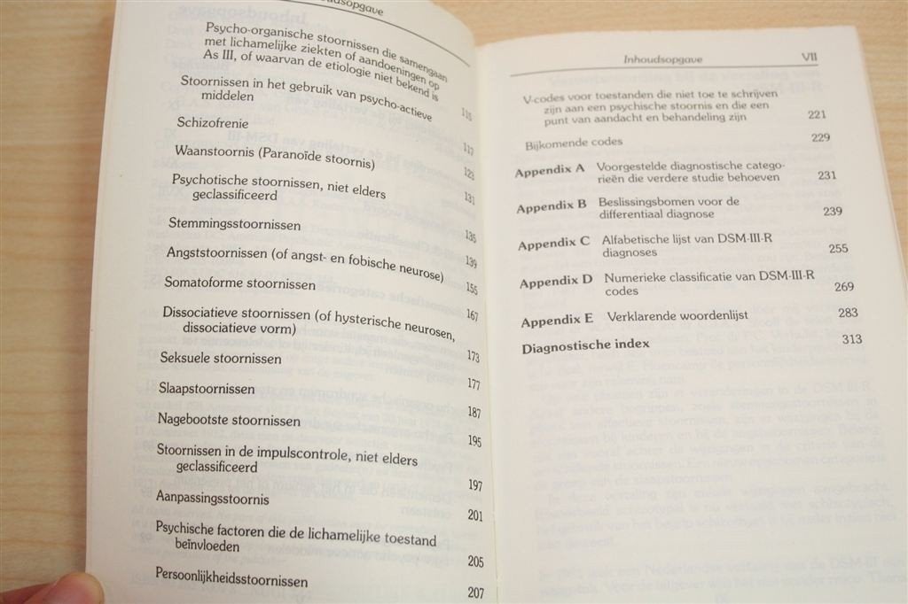De DSM-III-R [1989] — Diagnostische Handleiding Psychiatrie, Boeken, Ophalen of Verzenden, Gelezen, Ontwikkelingspsychologie