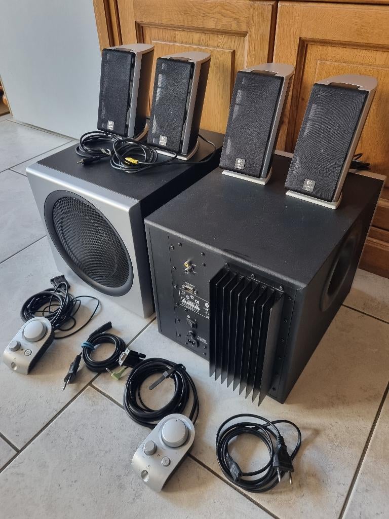 DUBBELE SET speakers Logitech Z-2300, Audio, Tv en Foto, Luidsprekers, Gebruikt, Overige typen, 120 watt of meer, Ophalen