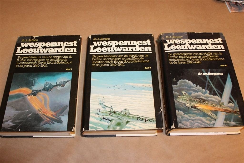 Wespennest Leeuwarden 1-3 — Complete Set 1940-1945, Ophalen of Verzenden, Tweede Wereldoorlog, Gelezen, Overige onderwerpen