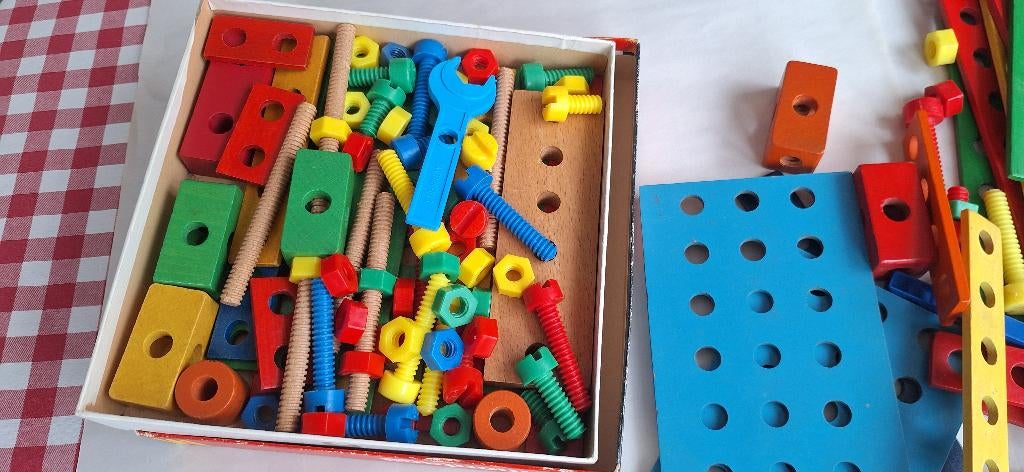 sio montage, Kinderen en Baby's, Speelgoed | Houten speelgoed, Ophalen of Verzenden, Gebruikt, Overige typen