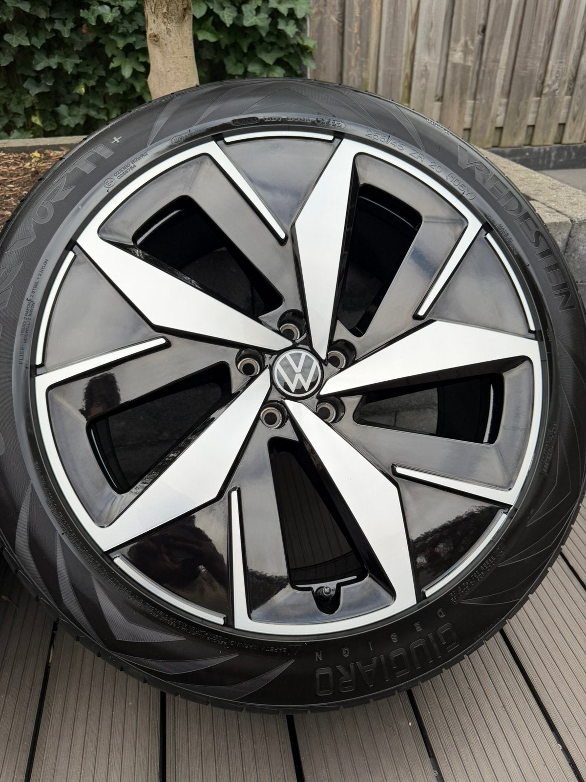 Originele Volkswagen ID.5 / ID.4  20 inch “Ystad” Velgen, Ophalen, 255 mm, Banden en Velgen, Nieuw