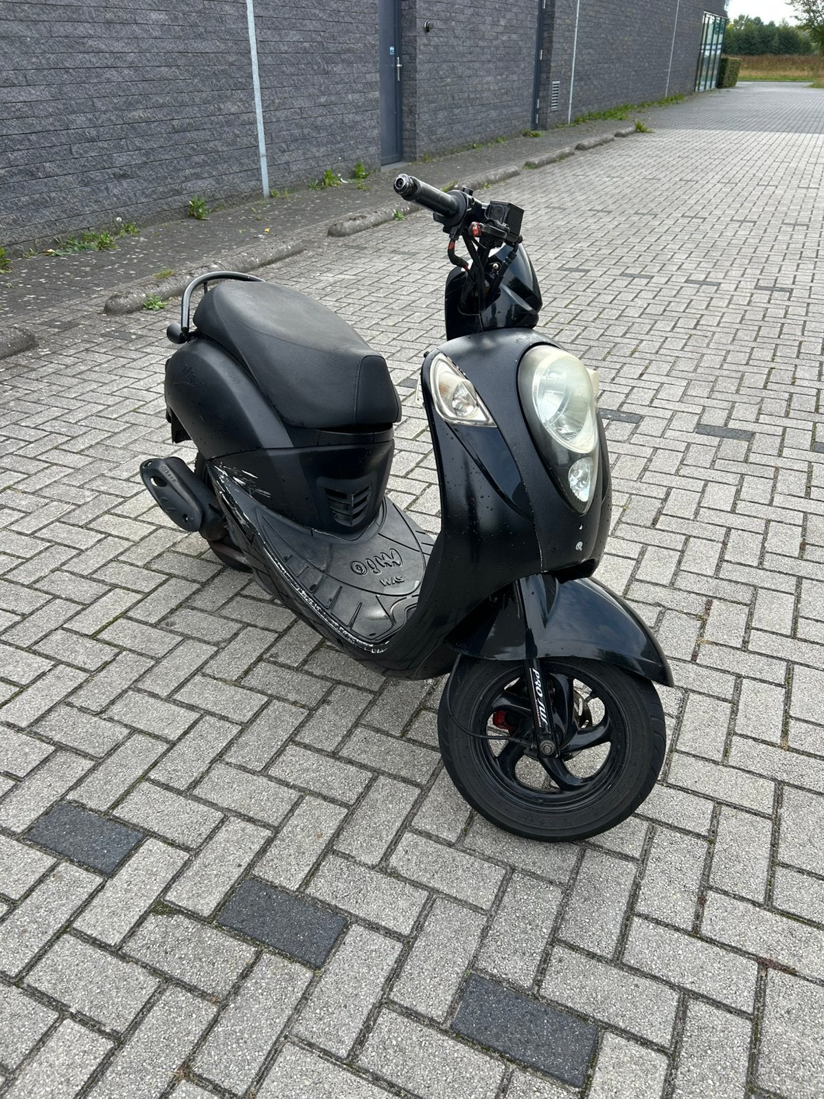 Sym Mio 50cc Brom geel kenteken, Gebruikt, Maximaal 45 km/u, Benzine, Ophalen