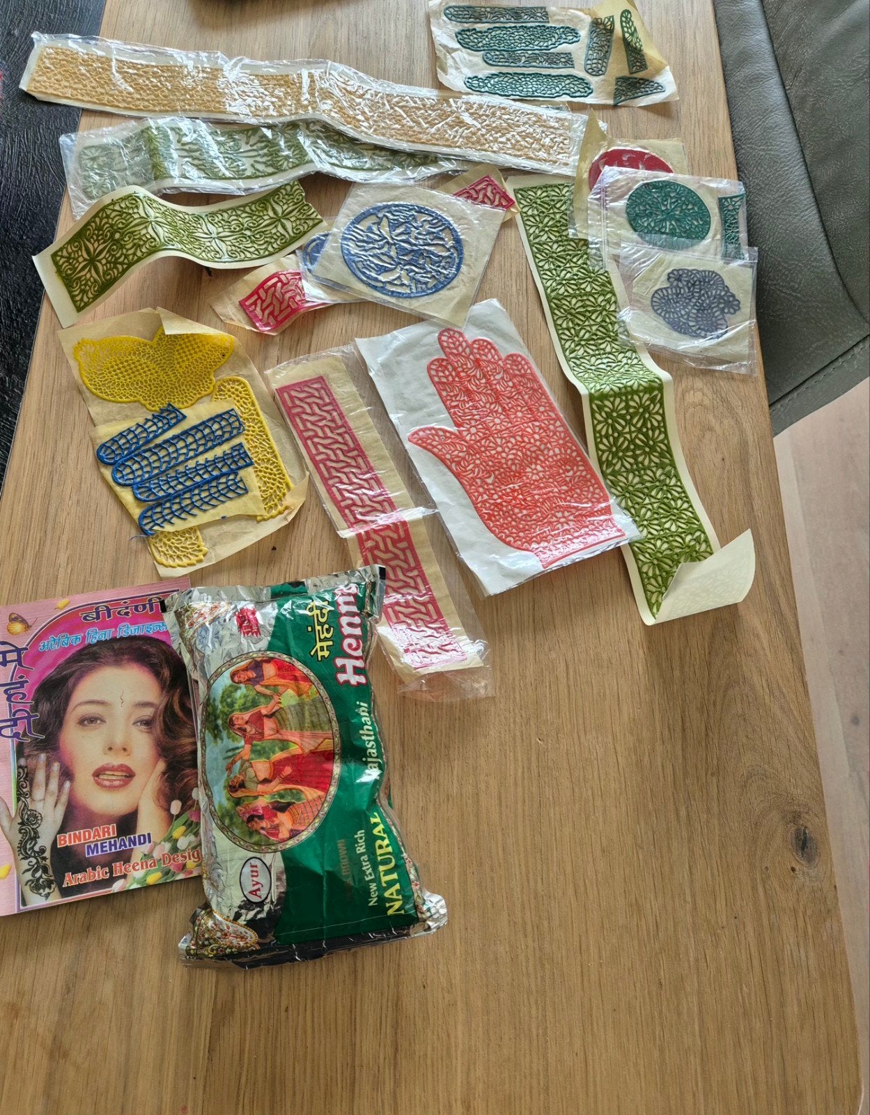 Henna set met sjablonen - Bindari Mehandi & Rajasthani, Ophalen, Nieuw, Overige typen