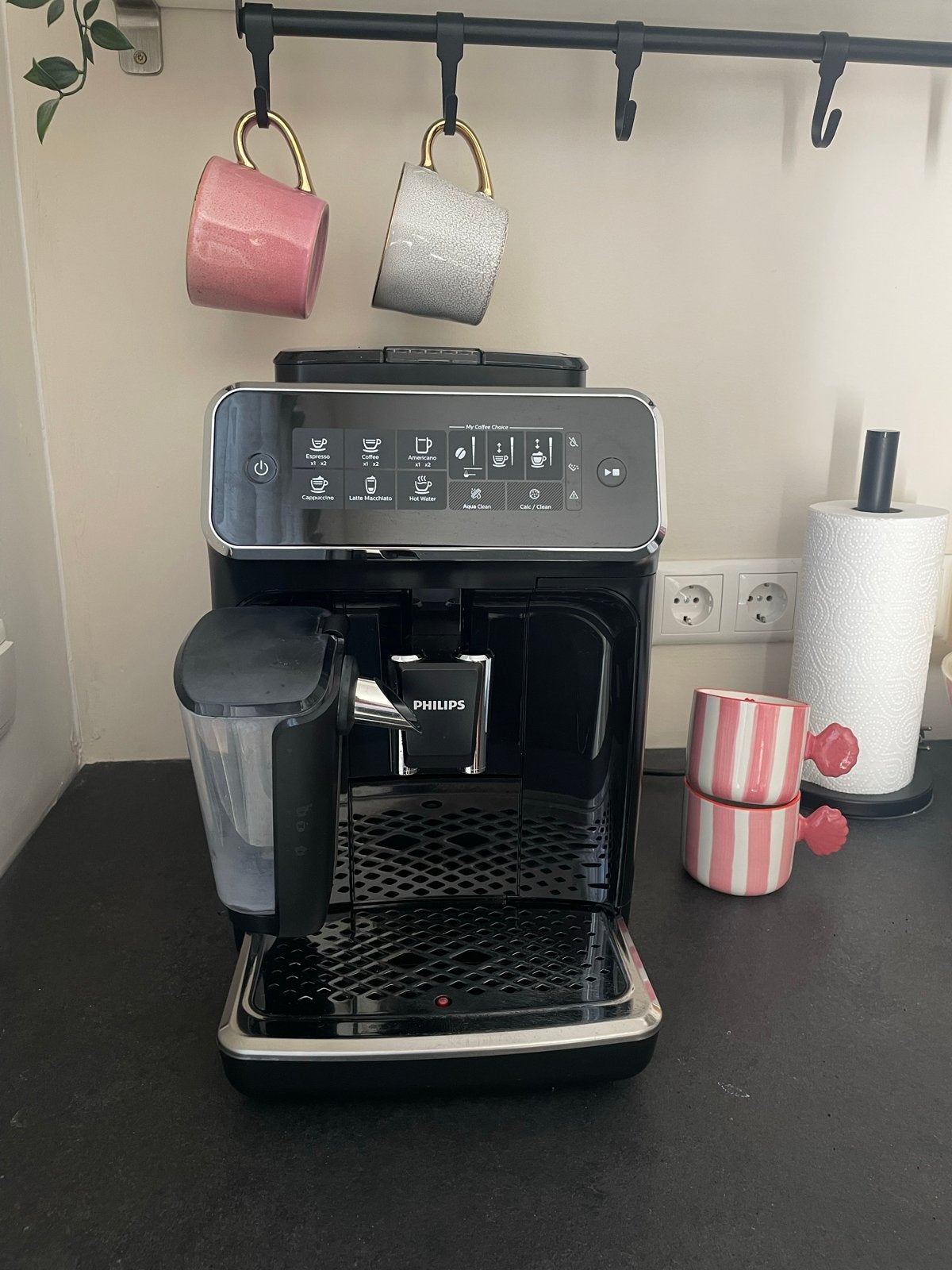 Philips EP3241 LatteGo volautomatische espressomachine, Witgoed en Apparatuur, Koffiezetapparaten, Ophalen, Afneembaar waterreservoir