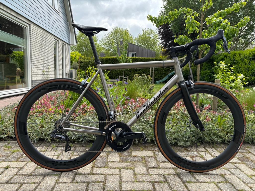 Van Nicholas racefiets - Titanium frame, Ultegra, 28 inch, Heren, Zo goed als nieuw, Meer dan 20 versnellingen