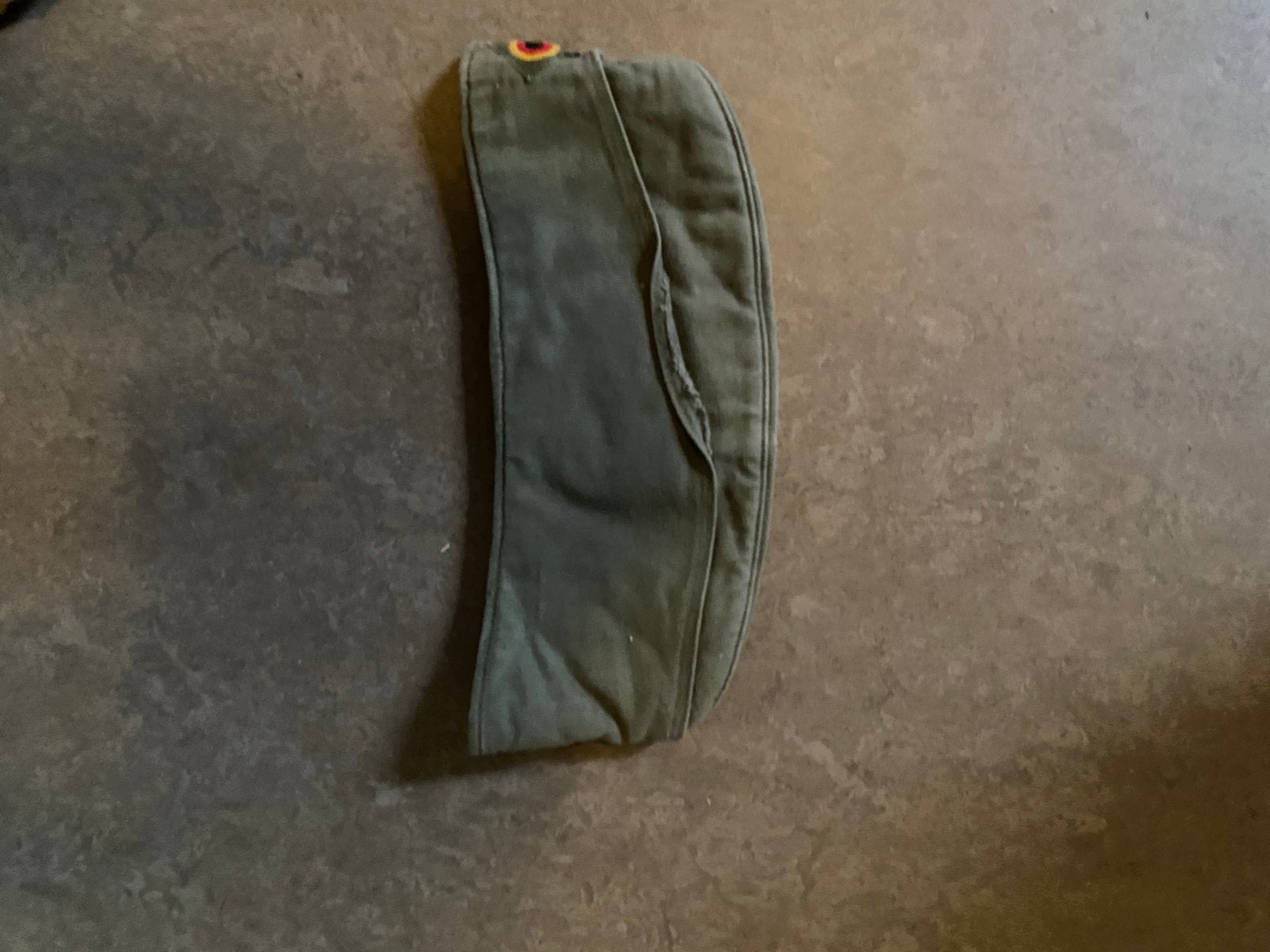 Leger baretje en handschoenen, Ophalen of Verzenden, Nederland