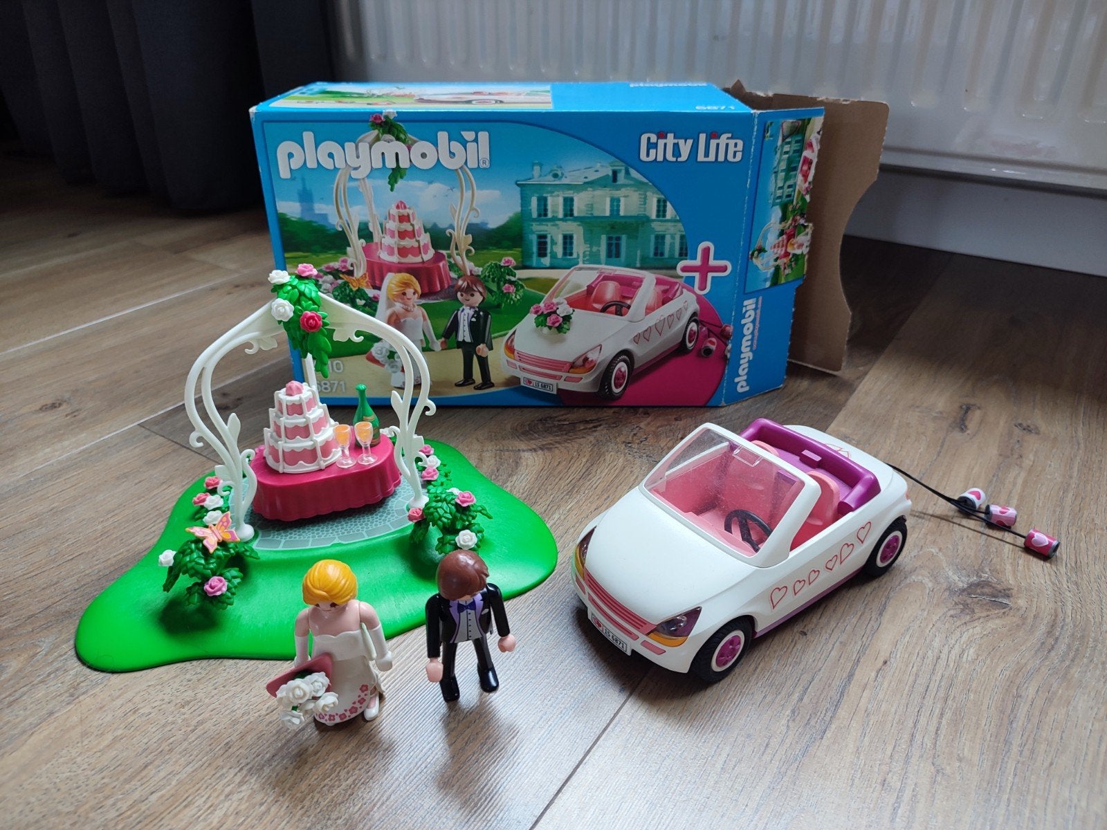 Playmobil City Life Bruiloft Set 6871 met Auto en Figuren, Complete set, Voertuig, Ophalen of Verzenden, Zo goed als nieuw