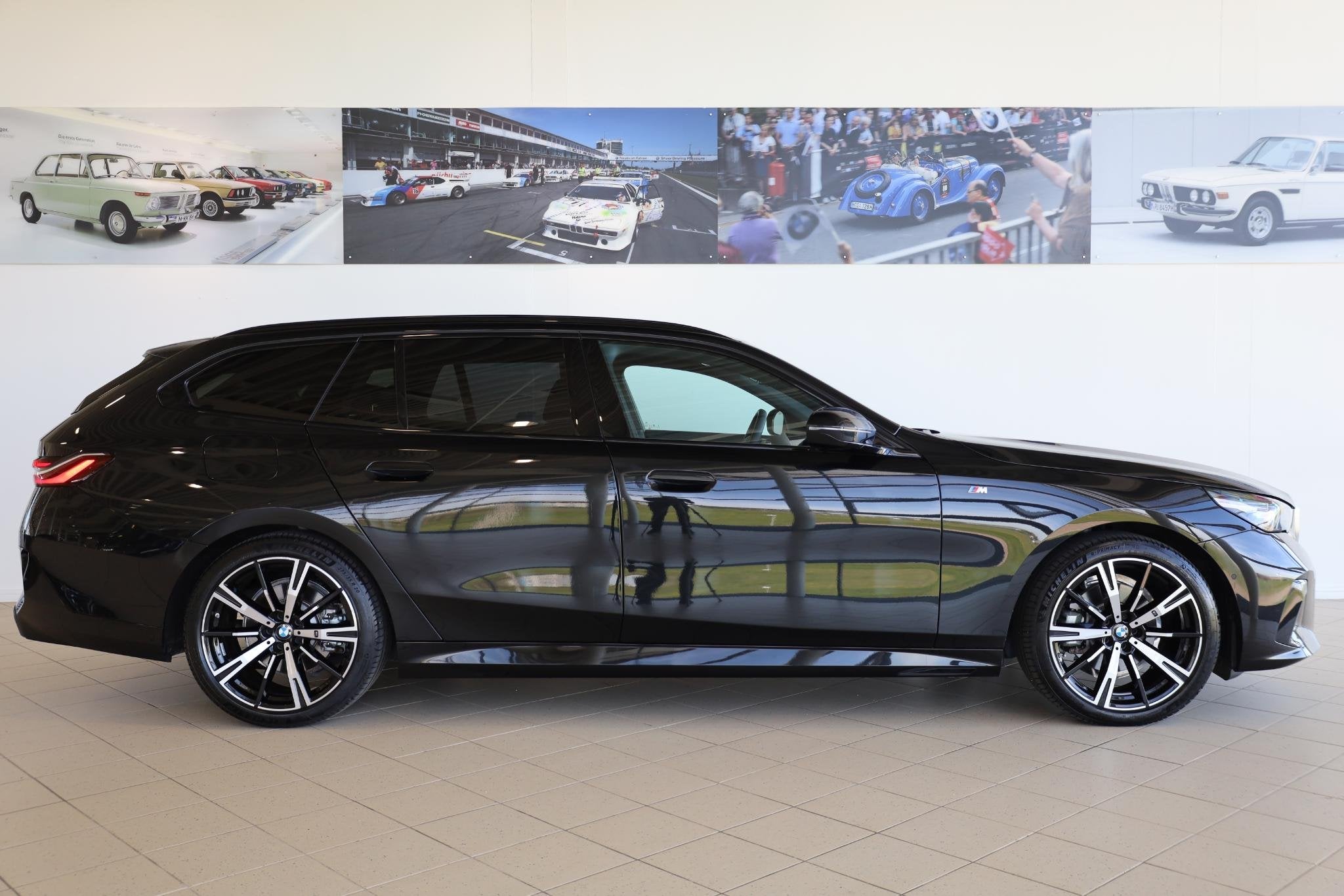 BMW 5 Serie Touring 520i | M Sportpakket | Driving Assistant, Auto's, Automaat, 1998 cc, Gebruikt, 4 cilinders