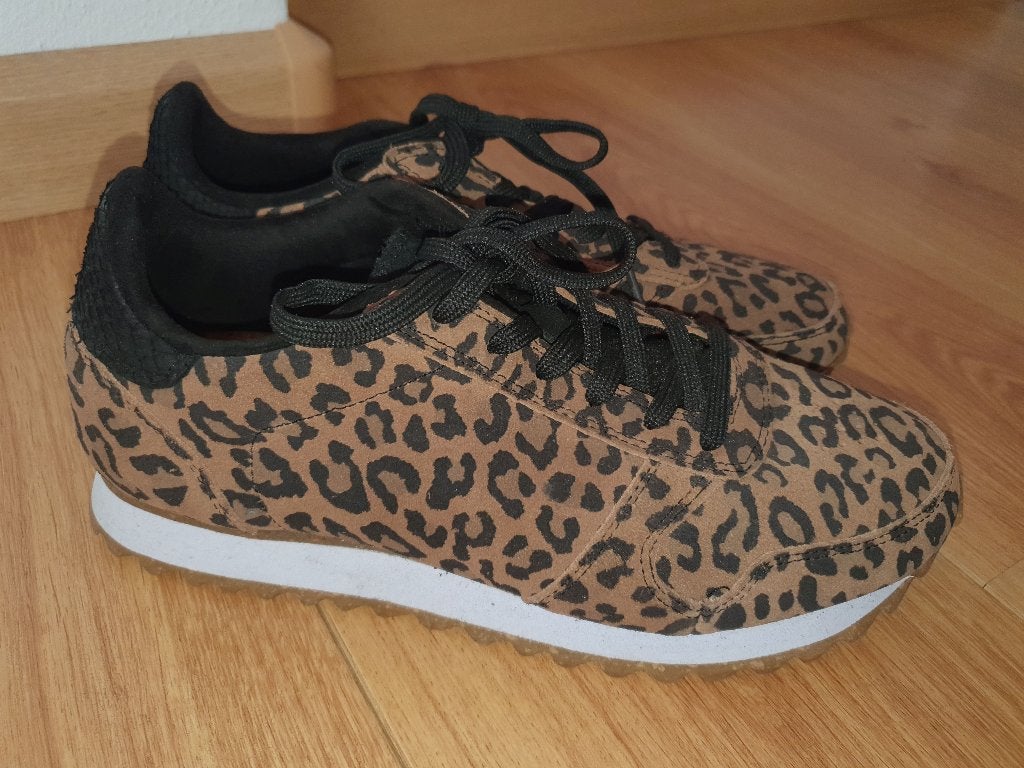 Woden mt.39 sneakers met bruin-zwart tijgerprint leer, Kleding | Dames, Schoenen, Overige kleuren, Ophalen of Verzenden, Woden