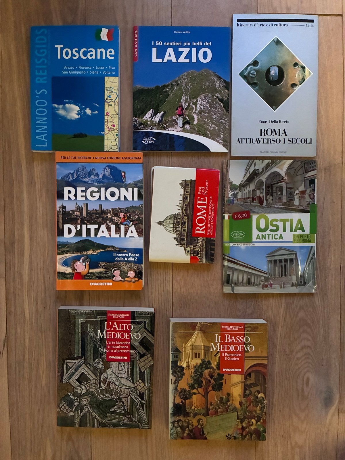 Reisgidsen en boeken over Italië (Rome, Toscane, Lazio), Boeken, Overige merken, Europa, Ophalen of Verzenden, Zo goed als nieuw