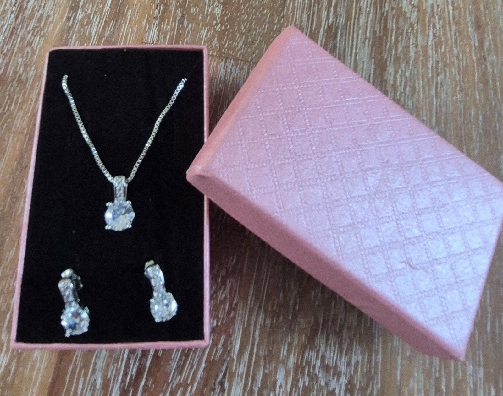 925 zilveren set met zirkonia ketting + oorbellen, Sieraden, Tassen en Uiterlijk, Kettingen, Ophalen of Verzenden, Zo goed als nieuw