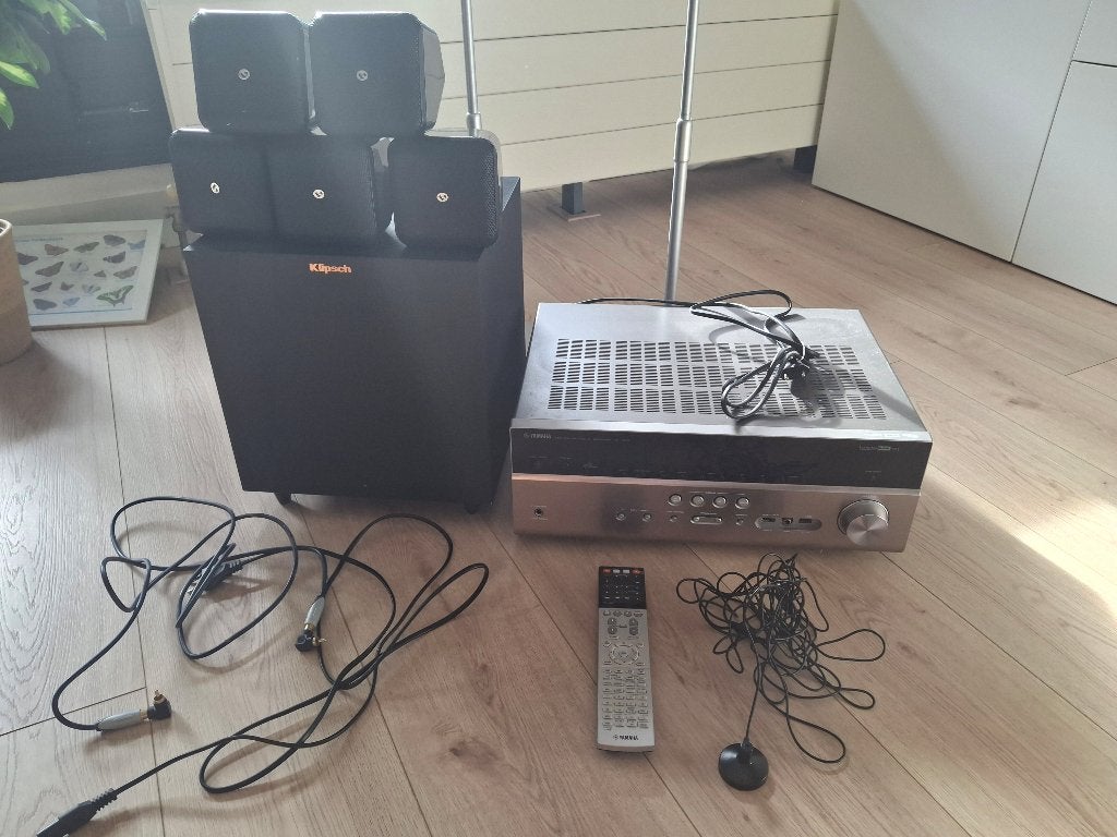 Yamaha RX-V673, Klipsch R-8SW en Boston Acoustics, Gebruikt, 5.1-systeem, Minder dan 40 watt, Overige spelers