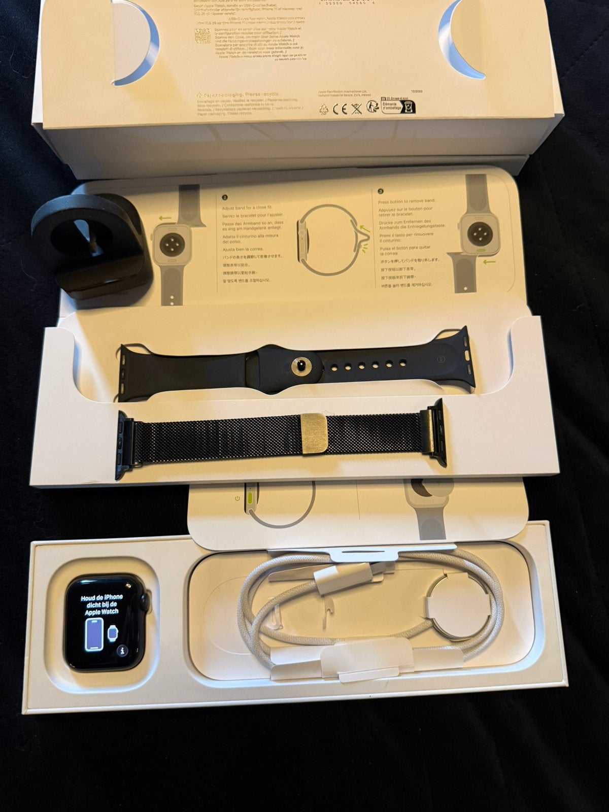 Apple watch SE 3 40mm midnight met extra’s, Zwart, IOS, Nieuw, Ophalen of Verzenden