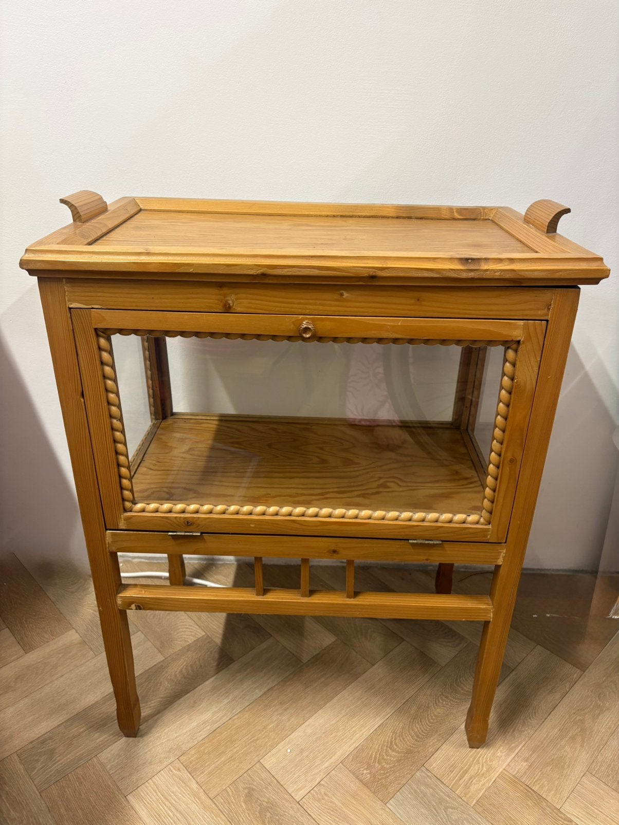 Theekastje, Ophalen, Gebruikt, 25 tot 50 cm, Rechthoekig