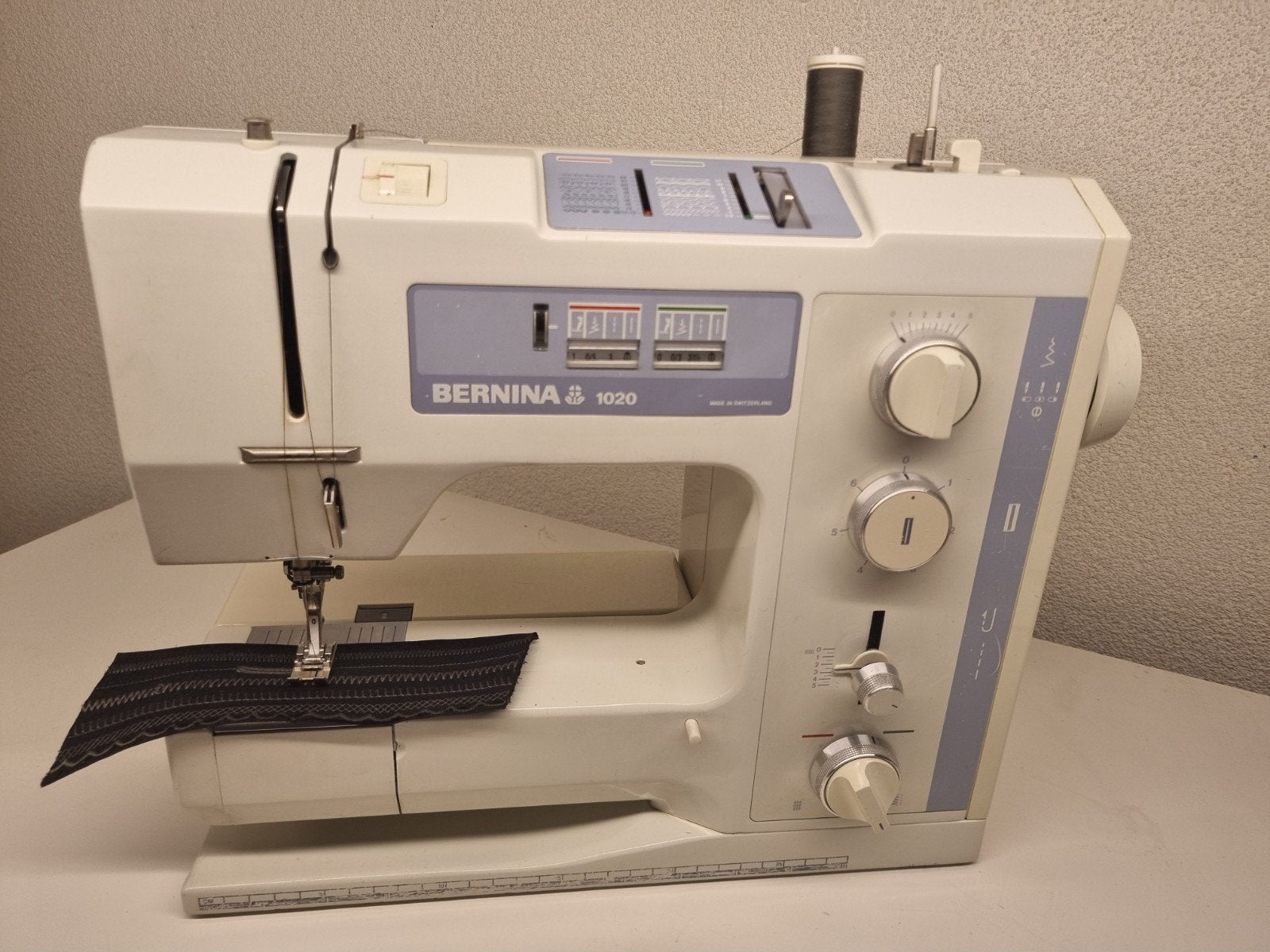 Bernina 1020, Ophalen of Verzenden, Zo goed als nieuw, Naaimachine, Bernina
