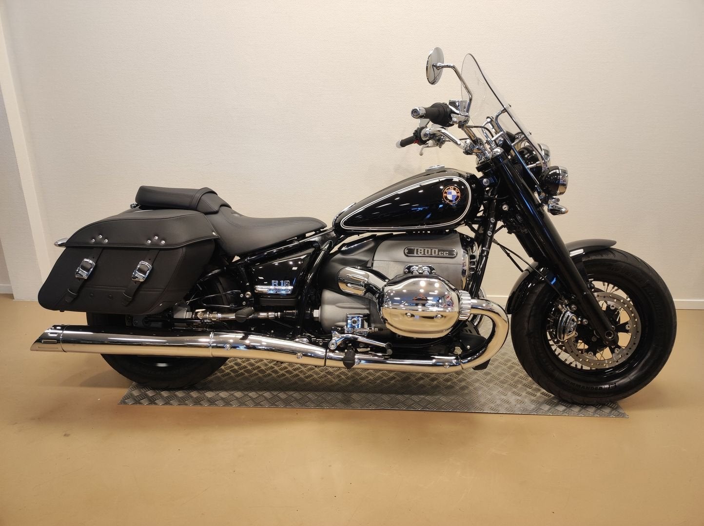 BMW R18 R 18 CLASSIC (bj 2021) 15,395 km, Chopper, Bedrijf, Onbekend, BMW