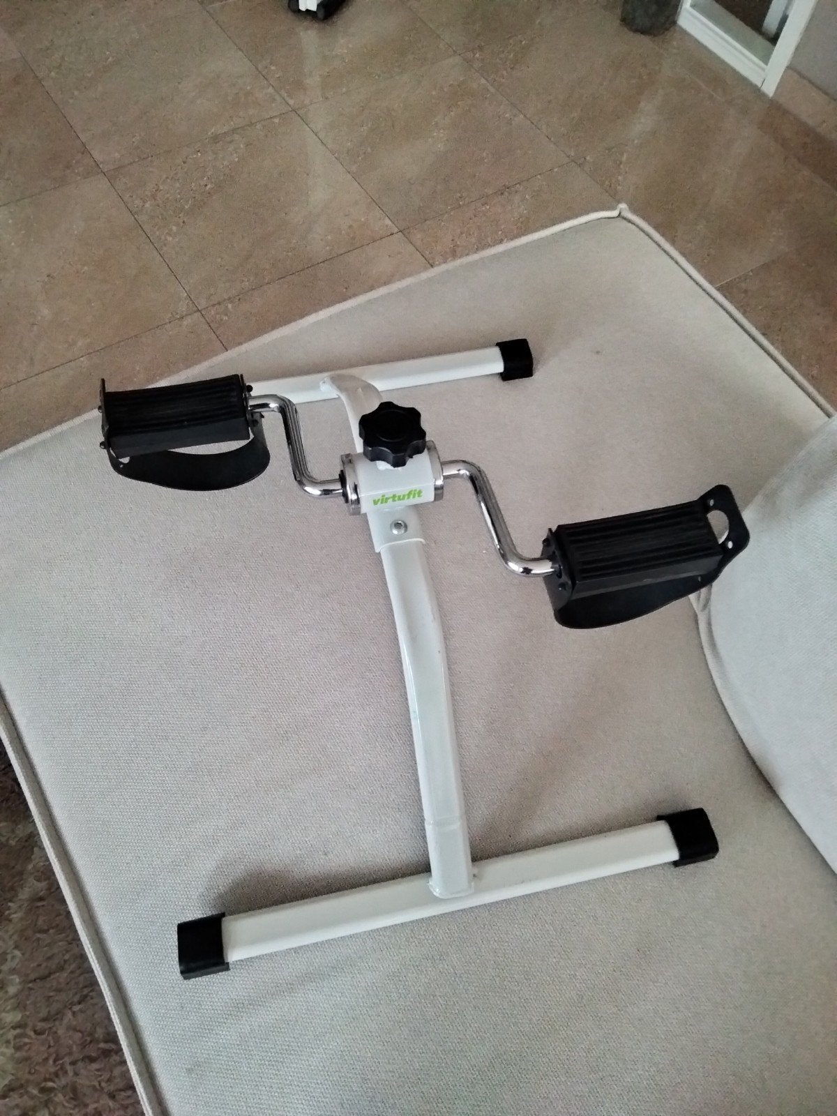 VirtuFit Mini Bike - Compacte Hometrainer, Ophalen of Verzenden, Zo goed als nieuw, Metaal, Hometrainer