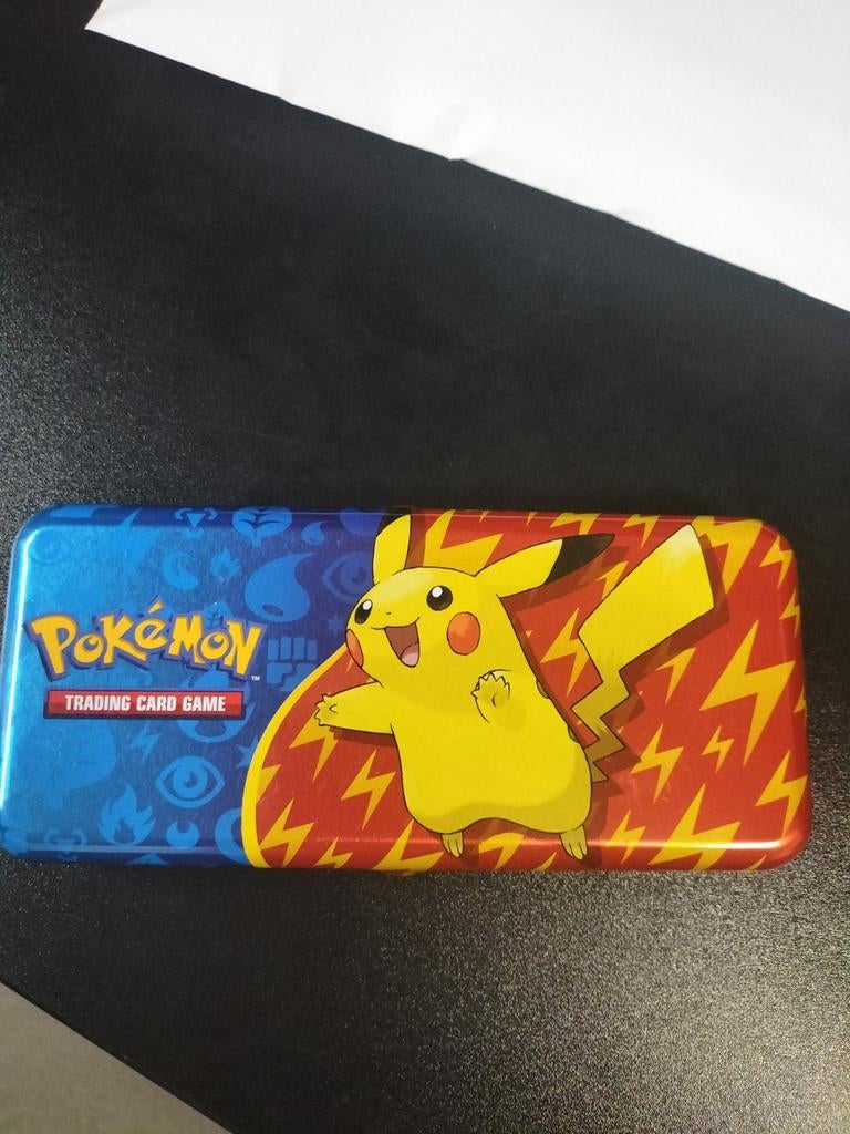 Pokémon Pikachu Pencil Tin met inhoud., Ophalen of Verzenden, Nieuw, Overige typen