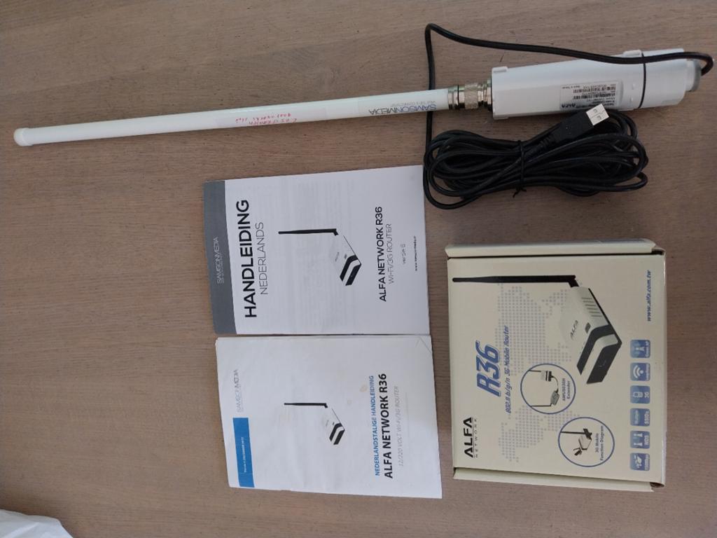 Alfa Network R36, Caravans en Kamperen, Camper-accessoires, Zo goed als nieuw, Ophalen