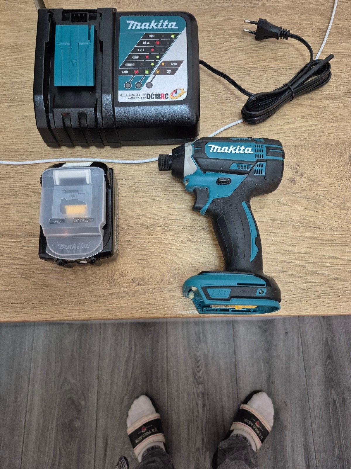 Makita DTD152z 18V Li-ion slagschroevendraaier Losse Body, Doe-het-zelf en Verbouw, Ophalen, Zo goed als nieuw, Boor- en Schroefmachine
