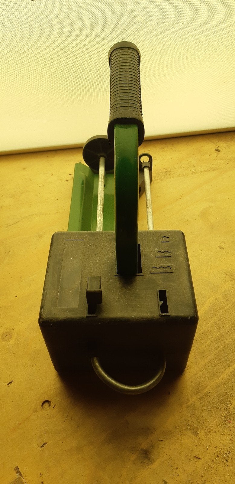 2 componenten spuit  - Groen en zwart, Ophalen, Nieuw, Kitspuit