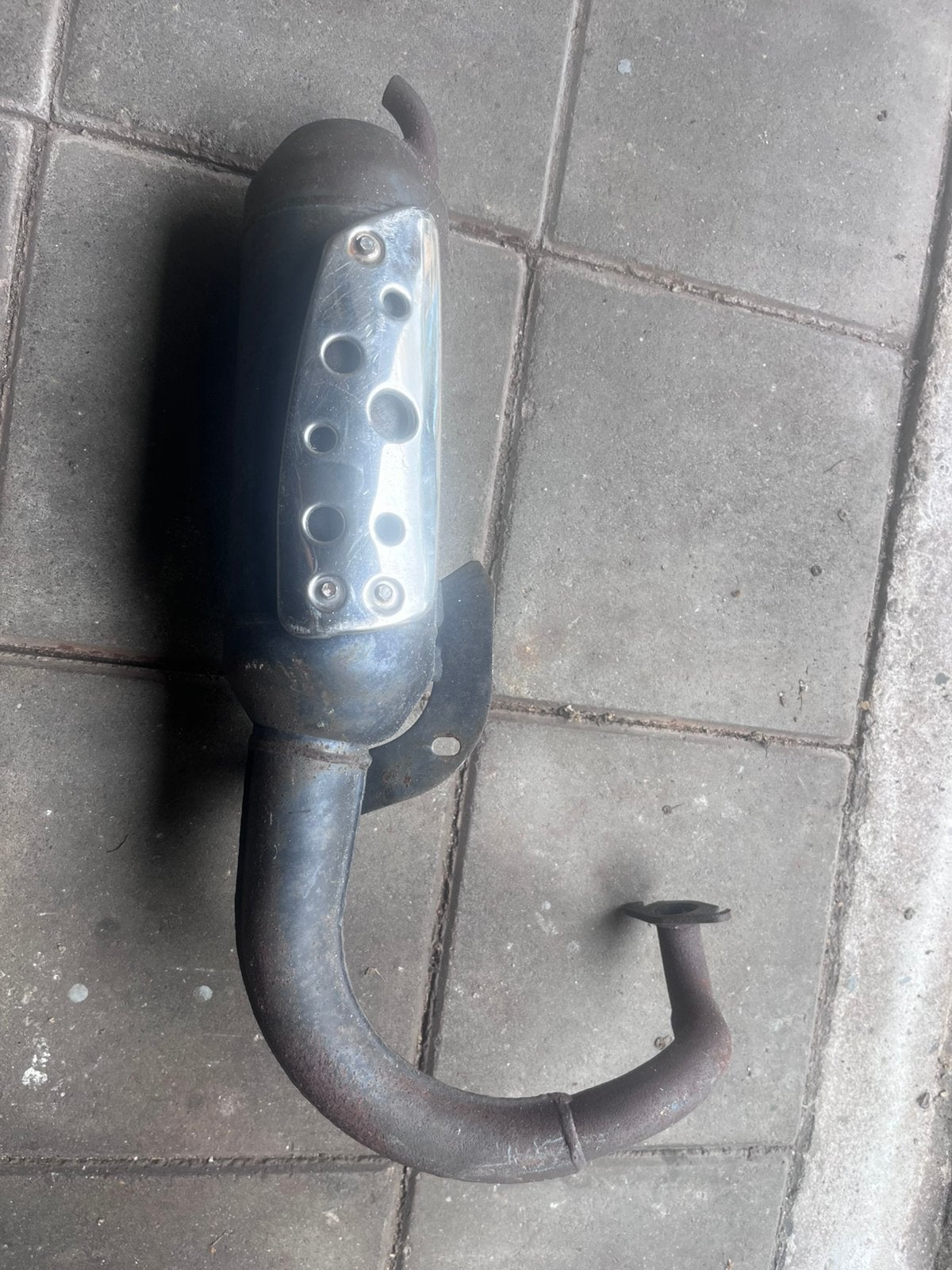 Uitlaat Honda scoopy sh50, Fietsen en Brommers, Ophalen of Verzenden, Zo goed als nieuw, Uitlaat, Honda