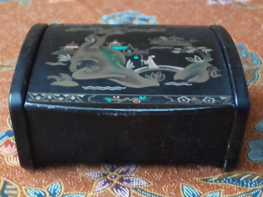 Mooie antieke Engelse sigarettendoos met Oosters patroon., Antiek en Kunst, Antiek | Woonaccessoires, Ophalen of Verzenden