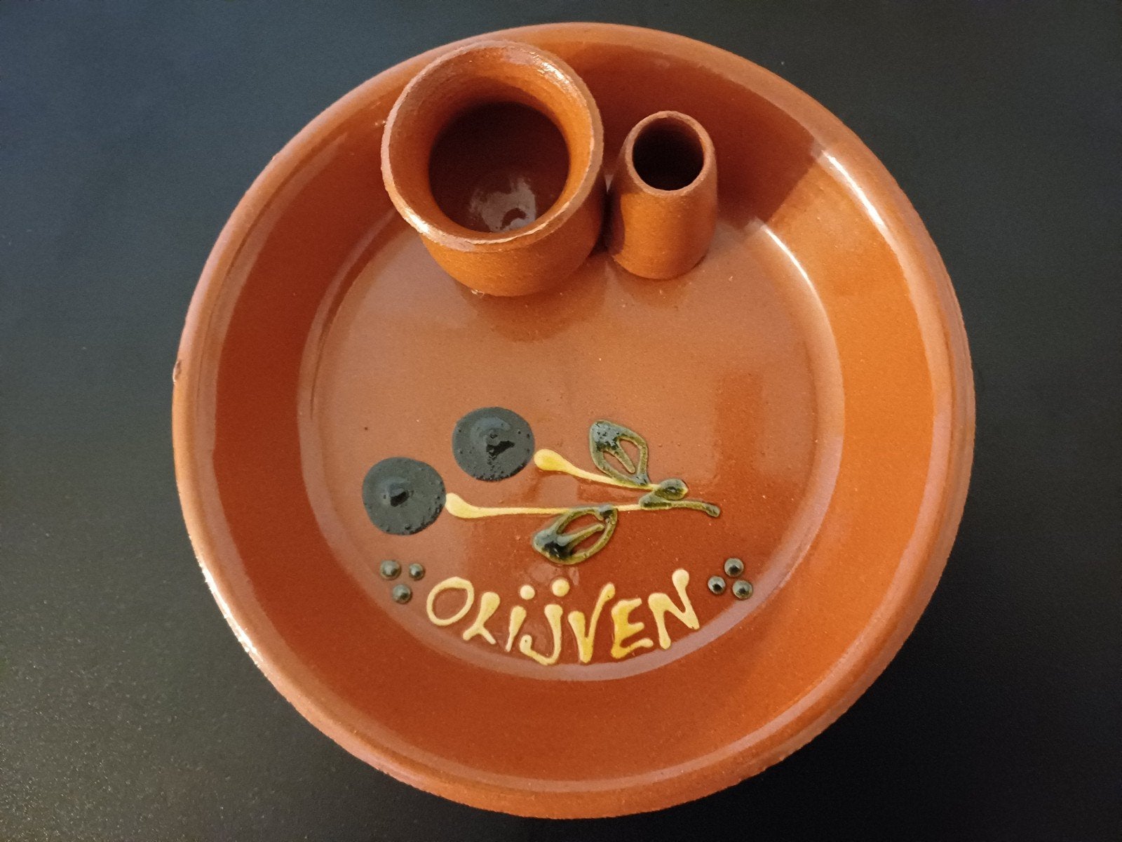 Aardewerken Olijvenschaal met Dipbakje  - Vintage Stijl, Nieuw, Ophalen of Verzenden, Schaal of Schalen, Overige stijlen