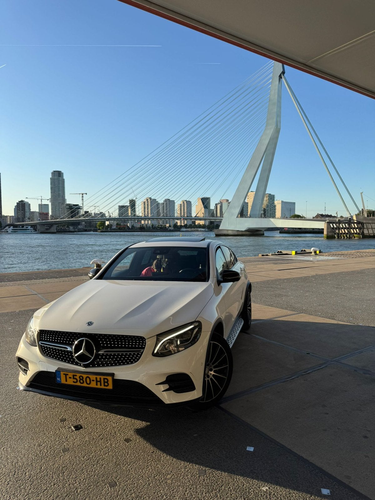 Mercedes-Benz GLC Coupé  250 211pk 4MATIC 9G-TRONIC 2017 Wit, Auto's, Automaat, 4 cilinders, Wit, 14 km/l