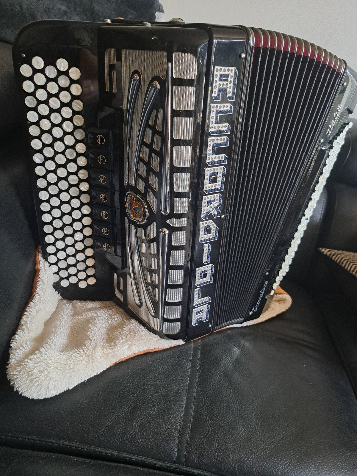 accordeon 4 korig klein model, Muziek en Instrumenten, Accordeons, Ophalen, Zo goed als nieuw, 120-bas, Overige merken