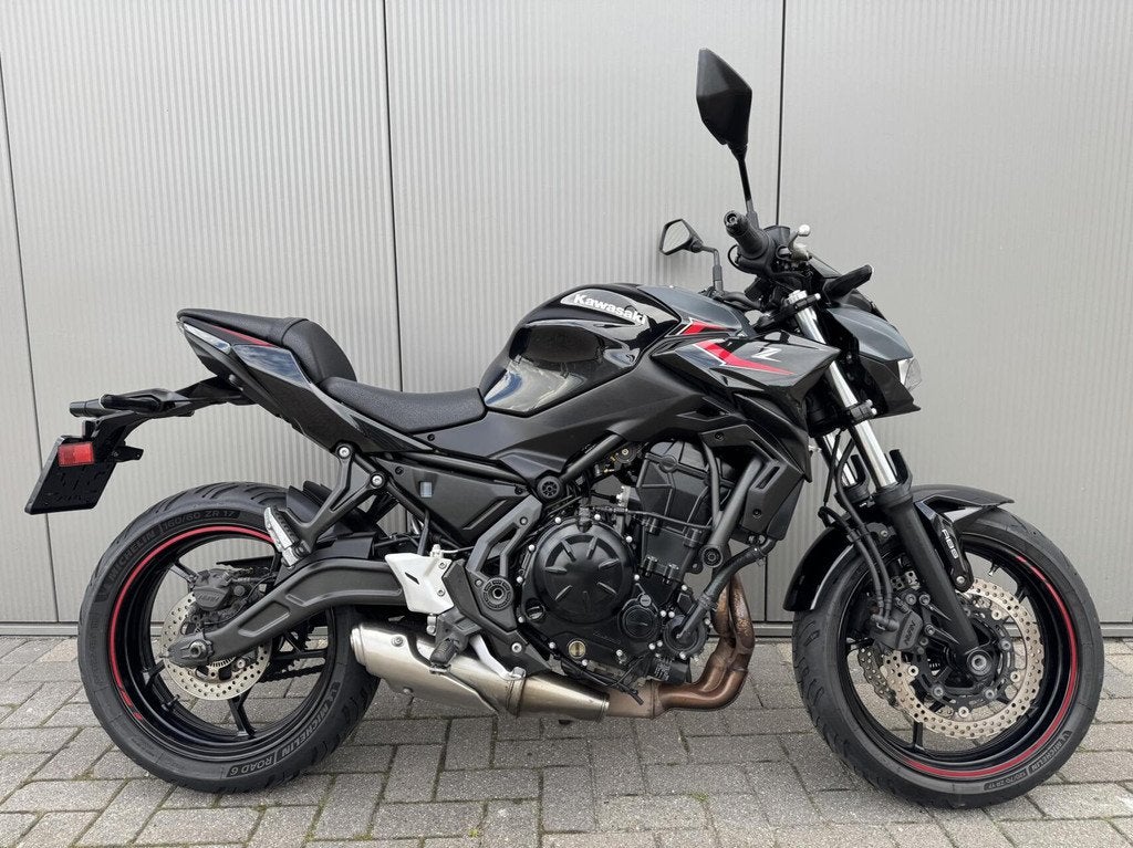 Kawasaki Z650 A2, 649 cc, Bedrijf, Toermotor, 12 t/m 35 kW