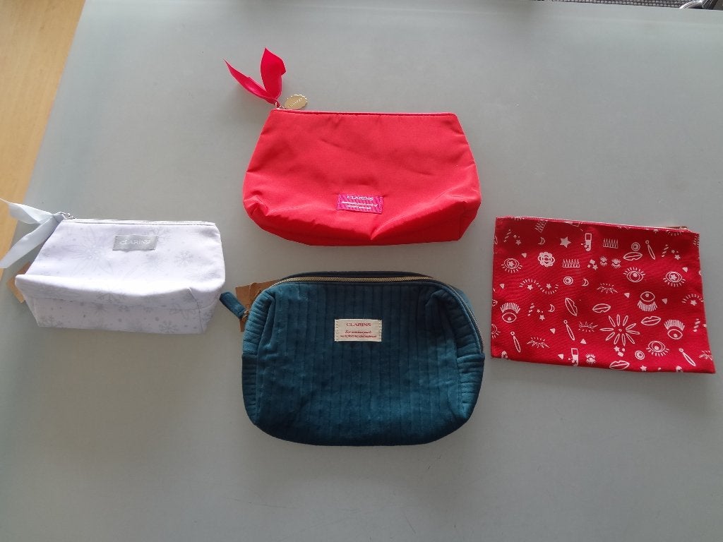 4x Clarins make-uptasje toilettasje ongebruikt en leeg, Sieraden, Tassen en Uiterlijk, Toilettassen, Ophalen of Verzenden, Nieuw