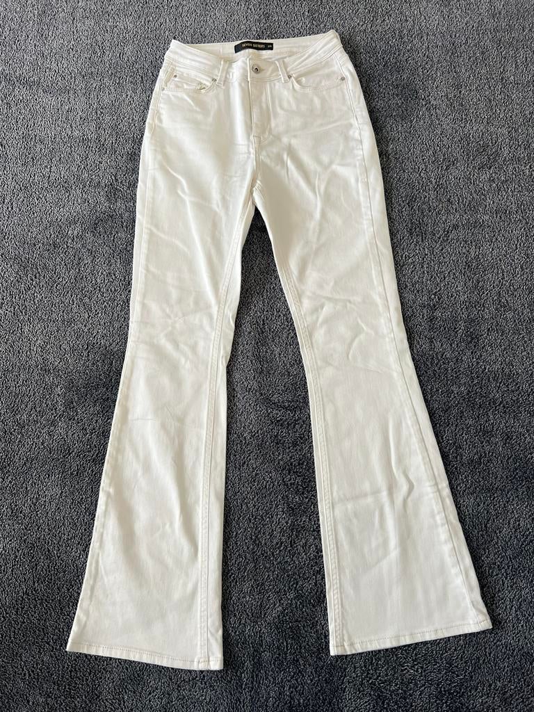 Maat 28 seven sisters flair jeans dames , nieuwstaat, Kleding | Dames, Wit, Nieuw, Ophalen of Verzenden, Maat 36 (S)