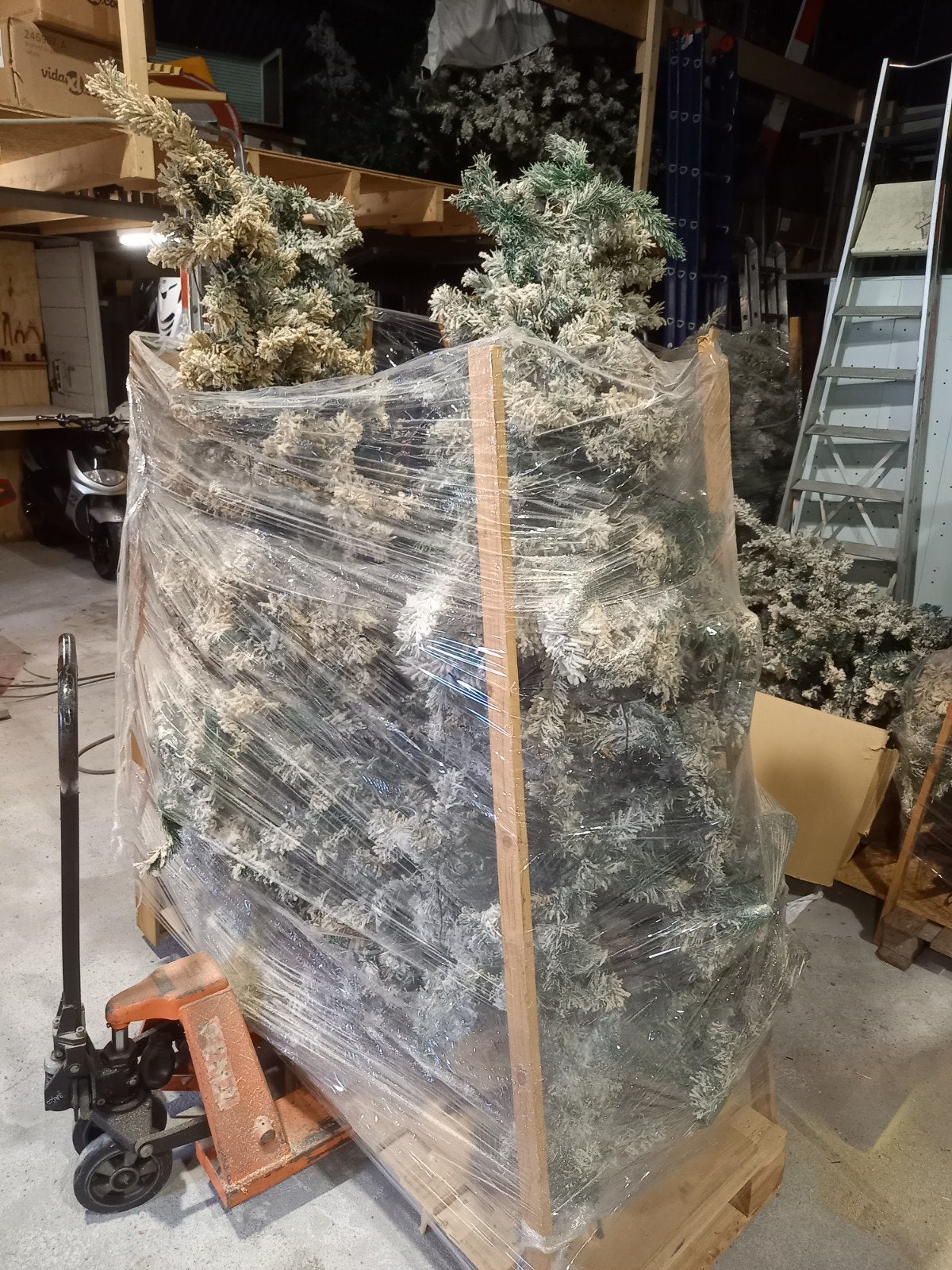 kerstboom, kunstkerstboom, partij kunstkerstbomen, Ophalen