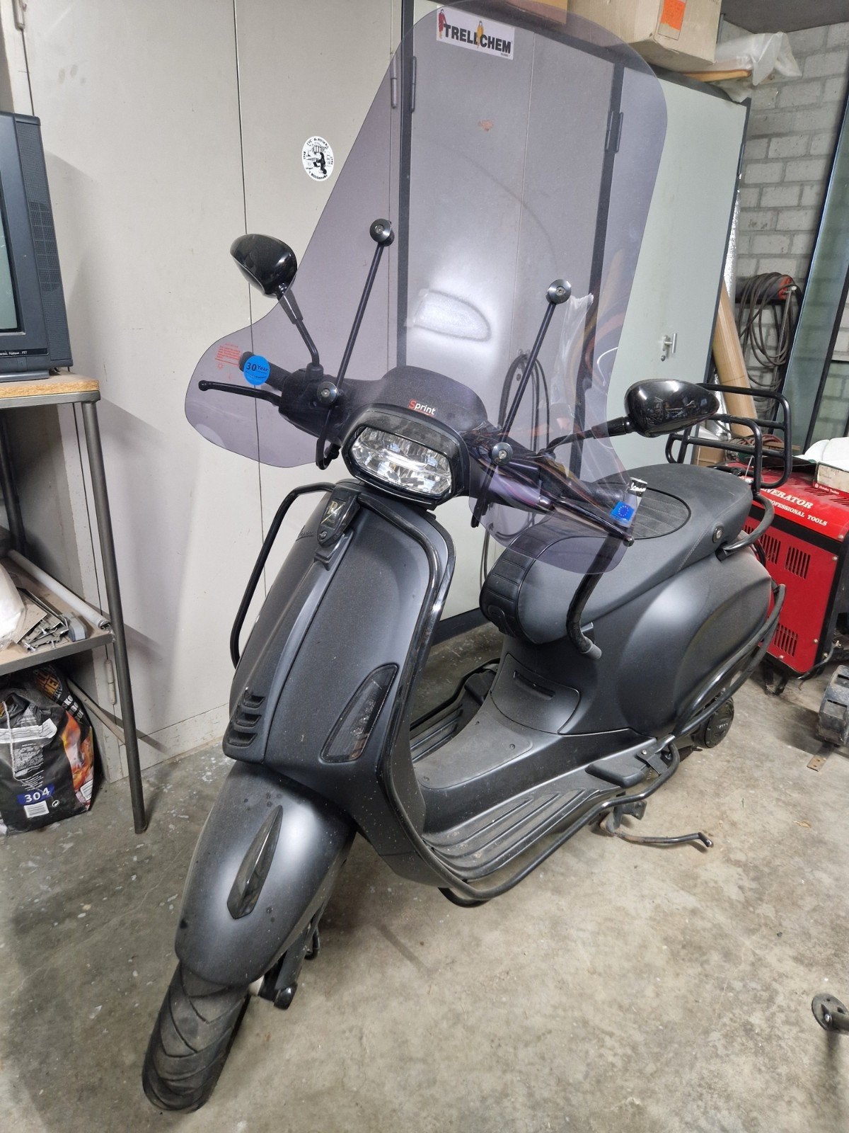 Vespa Sprint 45 km/u - Mat Zwart - Goede Staat, Ophalen, Gebruikt, Overige modellen, Maximaal 45 km/u