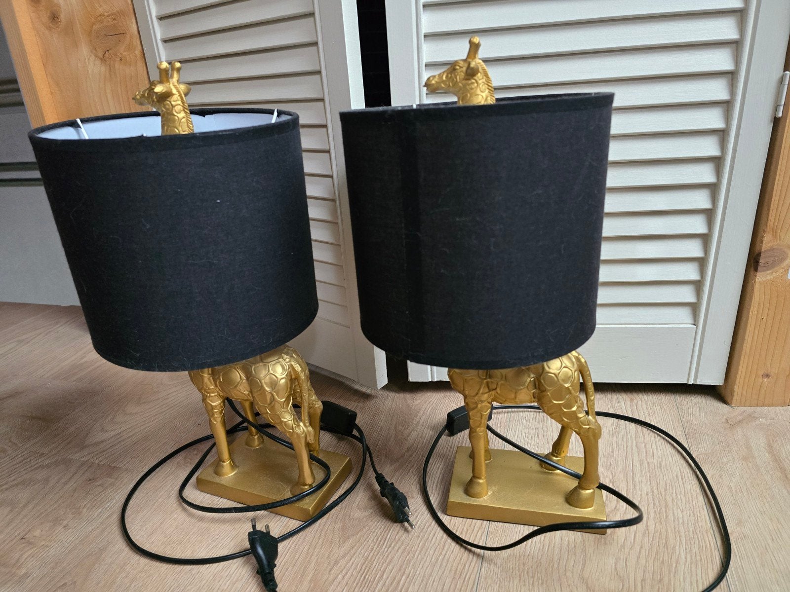 2 Giraffen lampjes met zwarte kap, Gebruikt, Goud, Metaal, Inclusief lichtbron